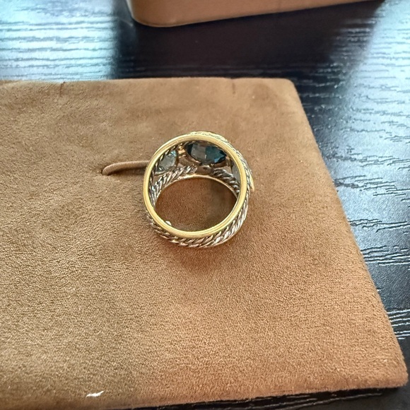 Three Stone David Yurman Topaz Gold and Silver Women's Ring - Picture 5 of 5